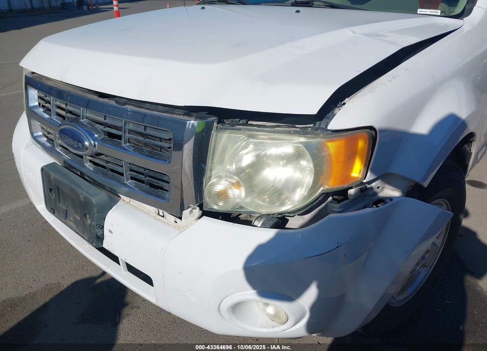 2008 FORD ESCAPE XLT VIN: 1FMCU03188KA52509