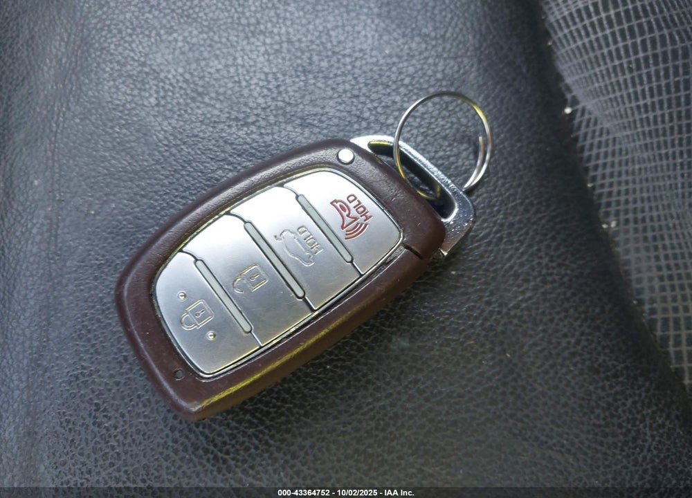 2015 HYUNDAI SONATA VIN: 5NPE34AF3FH057750