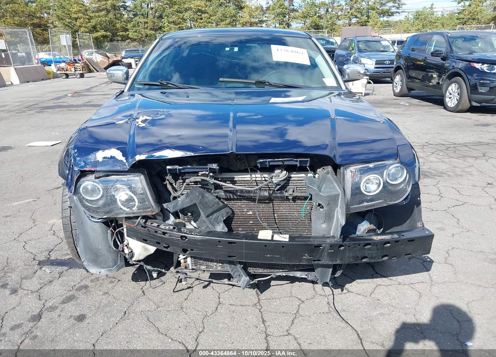 2005 CHRYSLER 300C VIN: 2C3AA63H65H137165