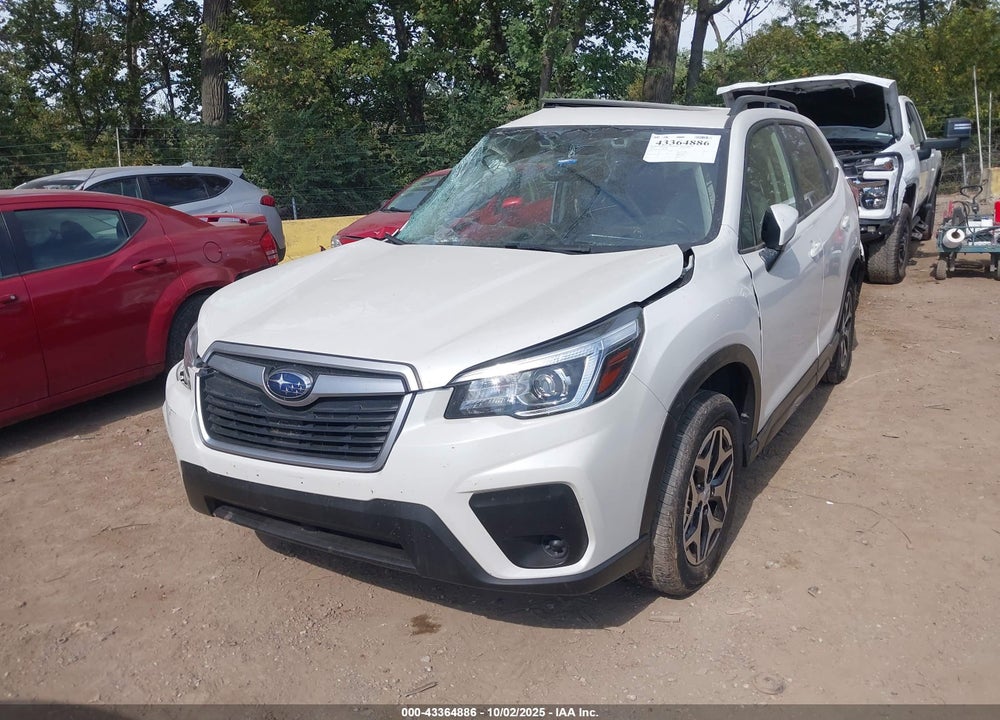 2020 SUBARU FORESTER PREMIUM VIN: JF2SKAJC7LH402817