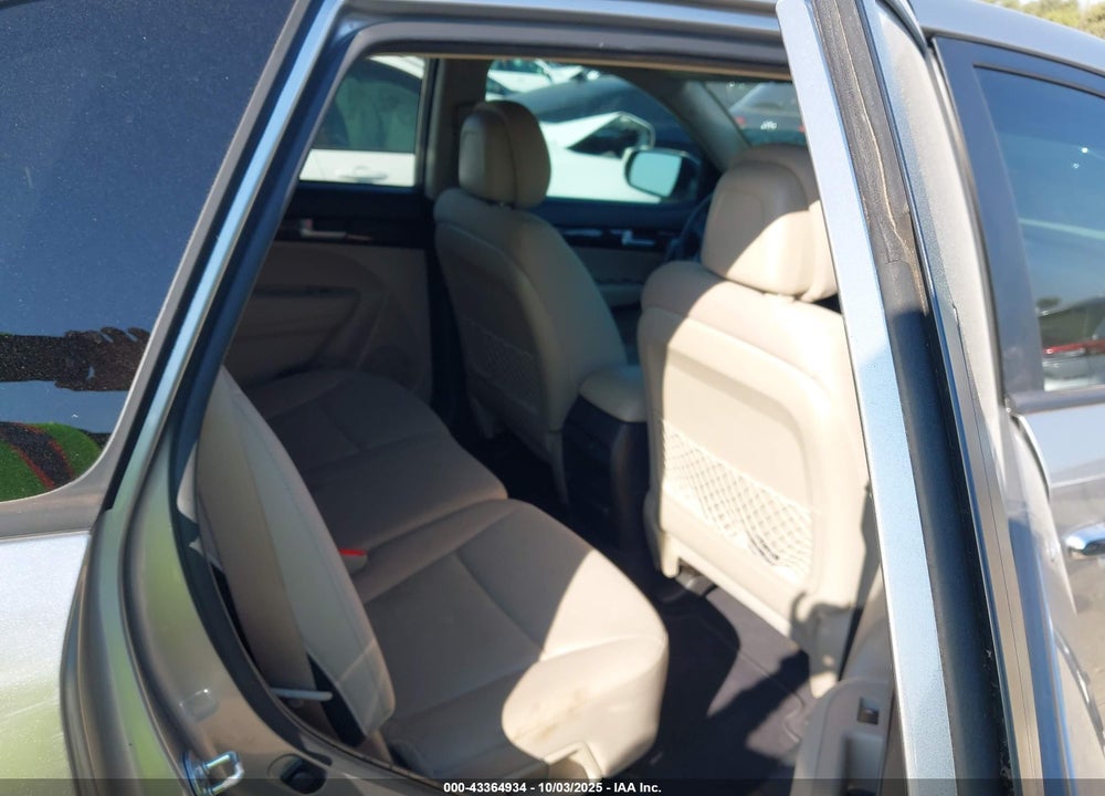 2015 KIA SORENTO LX VIN: 5XYKT3A6XFG596306
