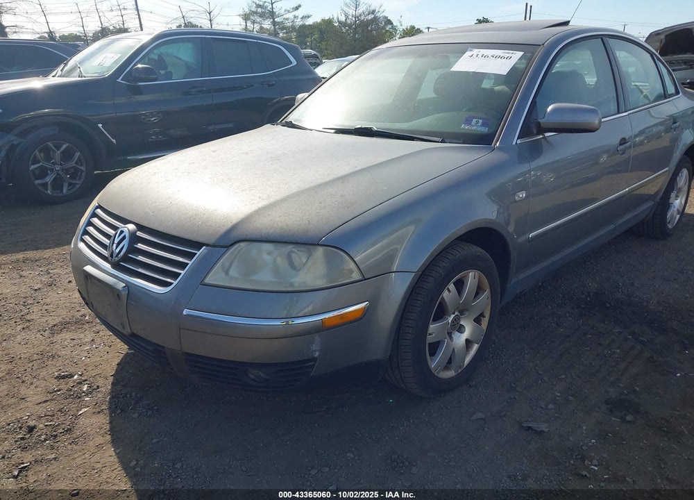 2002 VOLKSWAGEN PASSAT GLX VIN: WVWTH63B92P182698