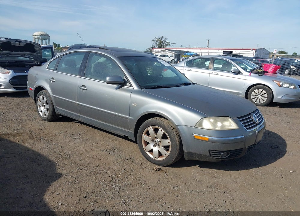 2002 VOLKSWAGEN PASSAT GLX VIN: WVWTH63B92P182698