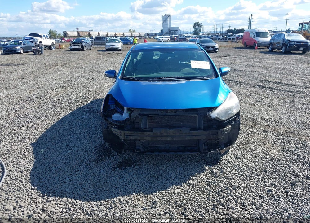 2014 KIA FORTE LX VIN: KNAFX4A68E5240811