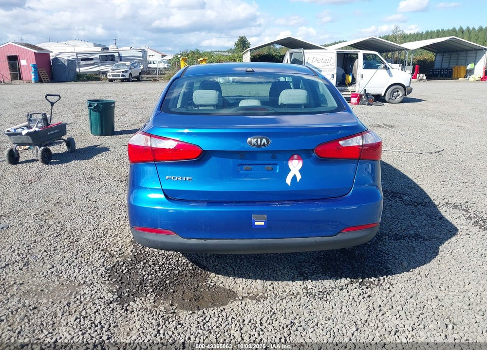 2014 KIA FORTE LX VIN: KNAFX4A68E5240811