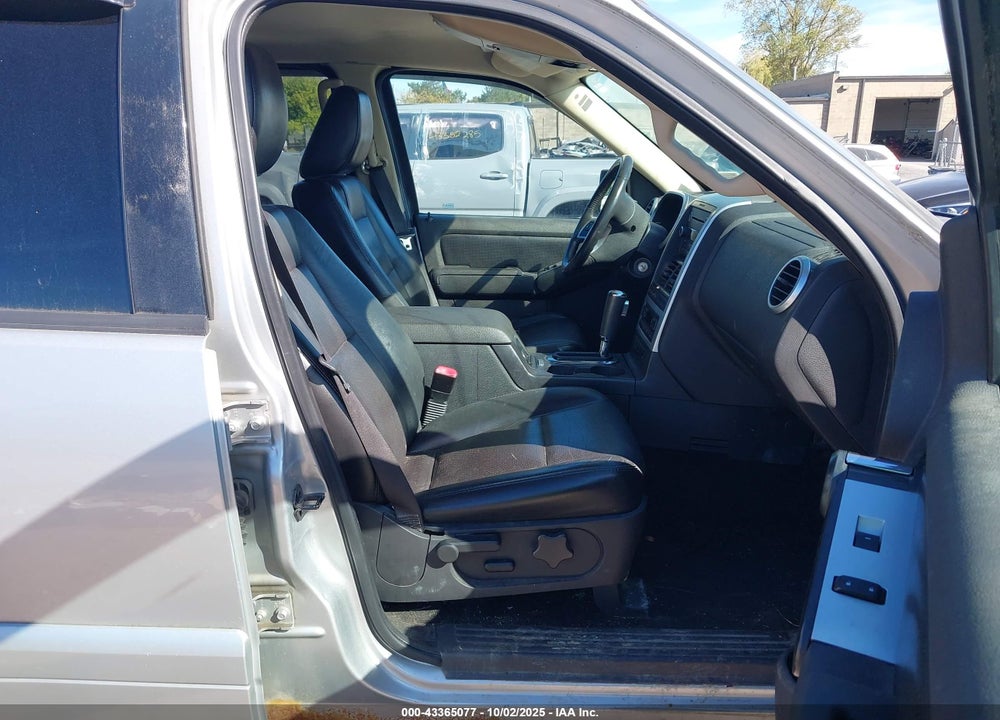 2010 MERCURY MOUNTAINEER VIN: 4M2EN4HE8AUJ04173