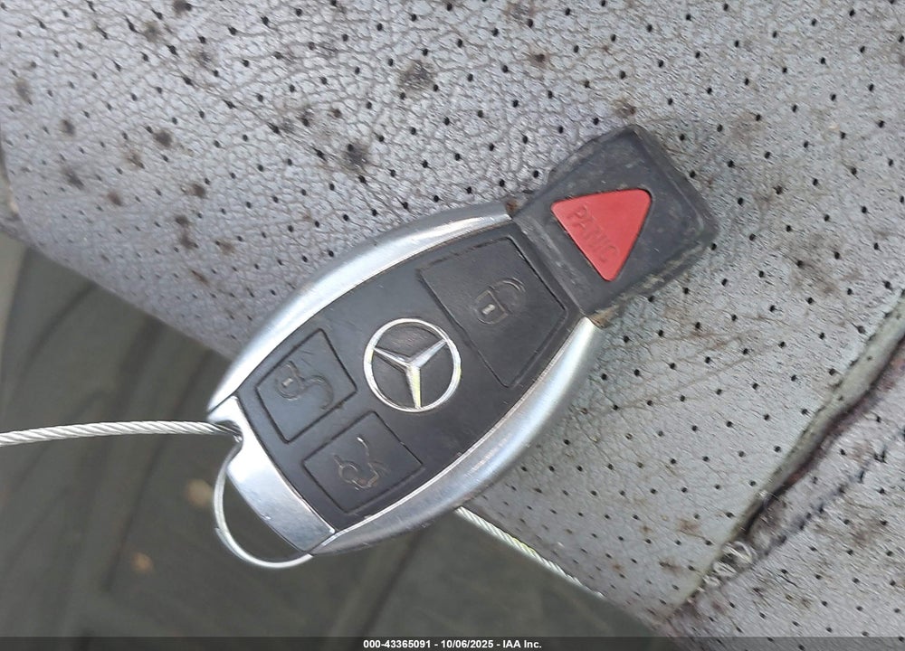 2002 MERCEDES-BENZ CLK 320 VIN: WDBLK65G22T120317