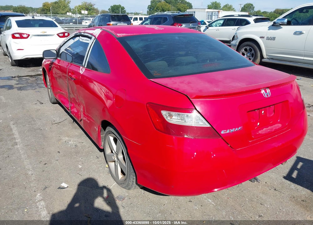 2007 HONDA CIVIC VIN: 2HGFG11827H581492
