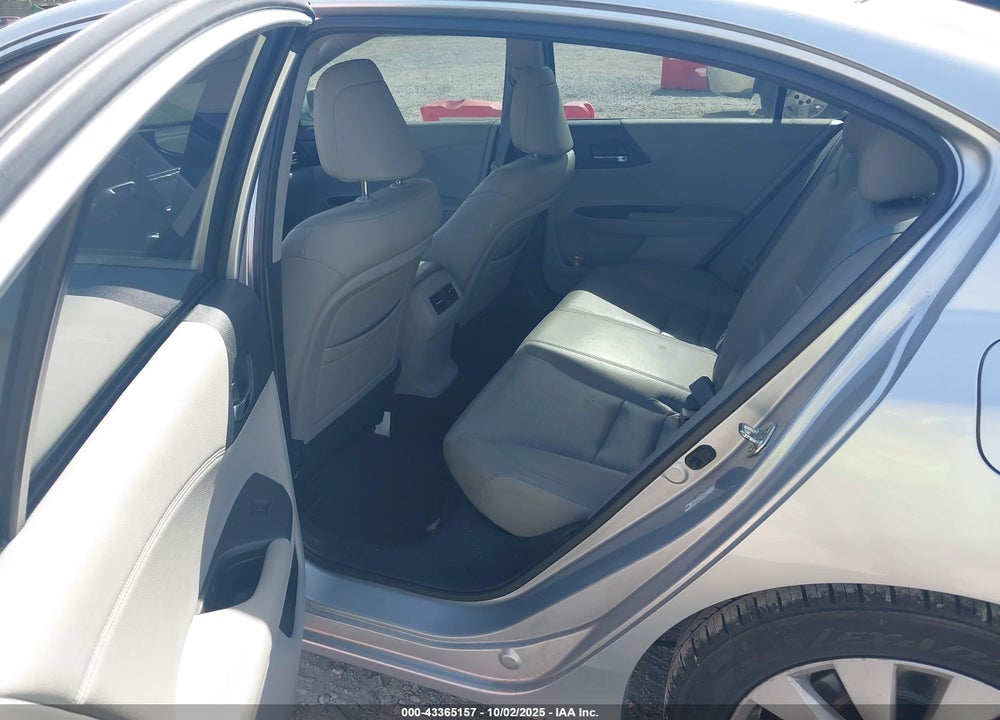 2013 HONDA ACCORD EX-L VIN: 1HGCR2F83DA116354