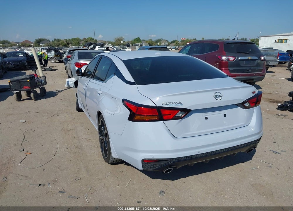 2024 NISSAN ALTIMA VIN: 1N4BL4CV9RN303475