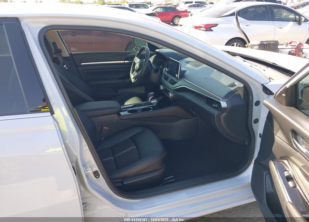 2024 NISSAN ALTIMA VIN: 1N4BL4CV9RN303475