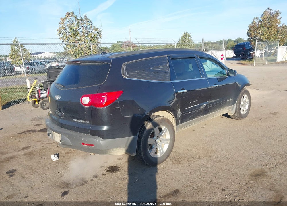 2009 CHEVROLET TRAVERSE VIN: 1GNEV23D59S141074
