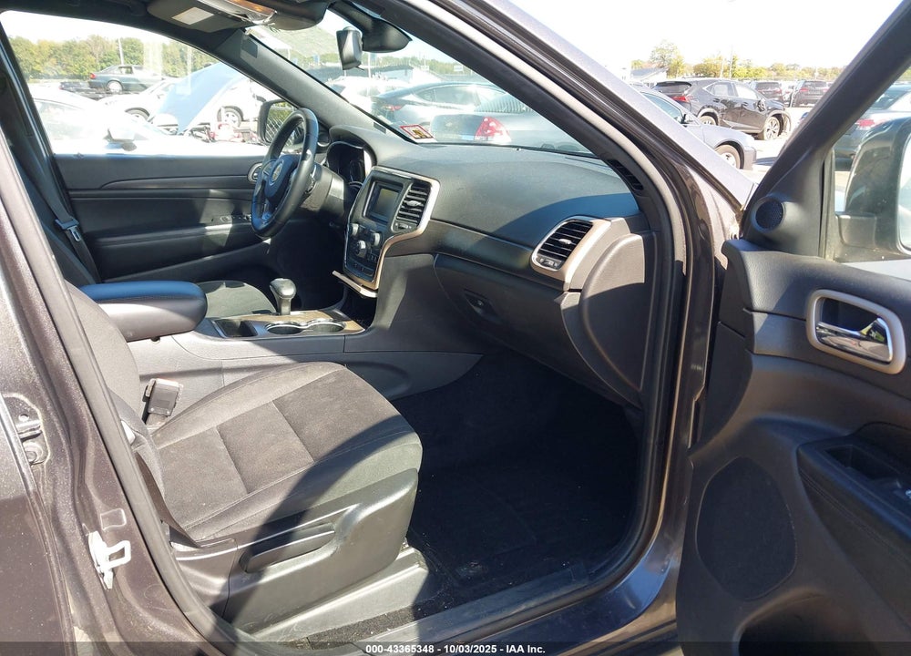 2015 JEEP GRAND CHEROKEE VIN: 1C4RJFAG9FC140722