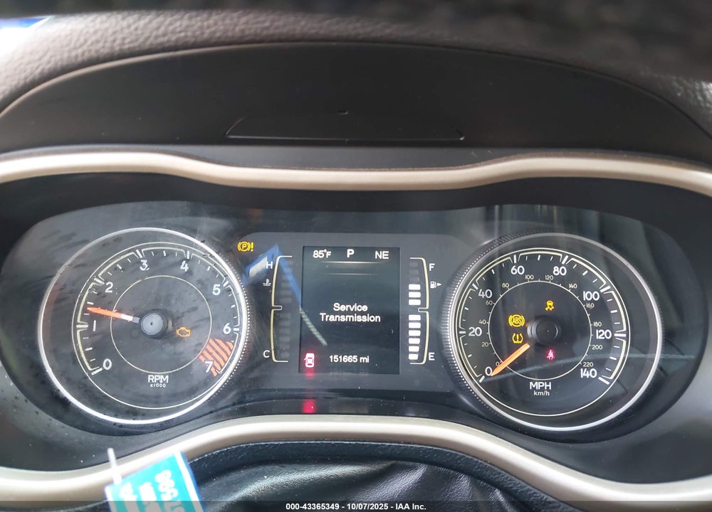 2015 JEEP CHEROKEE LATITUDE VIN: 1C4PJMCB5FW715362