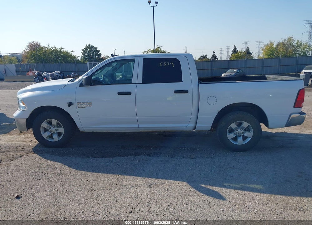 2022 RAM 1500 VIN: 3C6RR7LGXNG388721
