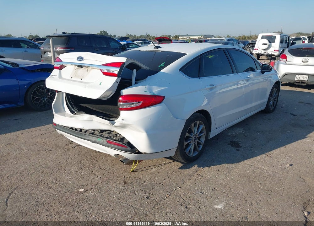 2017 FORD FUSION S VIN: 3FA6P0G72HR214837