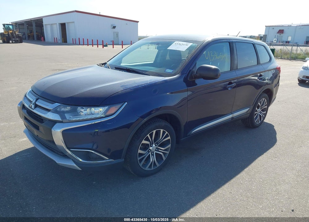 2016 MITSUBISHI OUTLANDER ES VIN: JA4AD2A30GZ038535