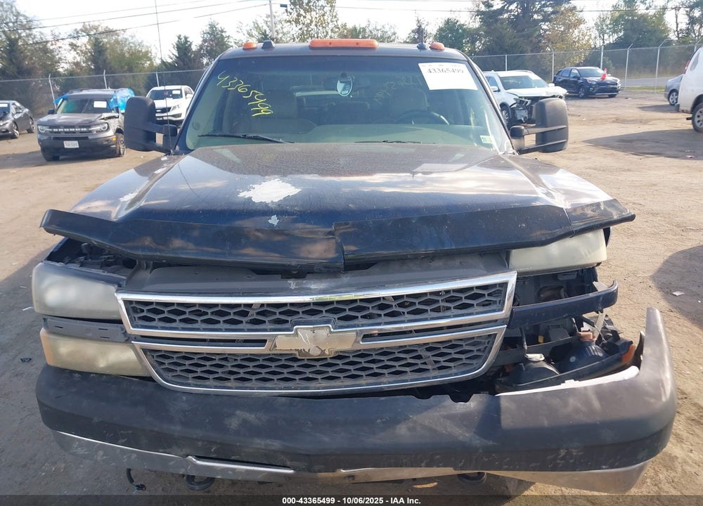 2005 CHEVROLET SILVERADO 3500 LT VIN: 1GCJK33245F871274