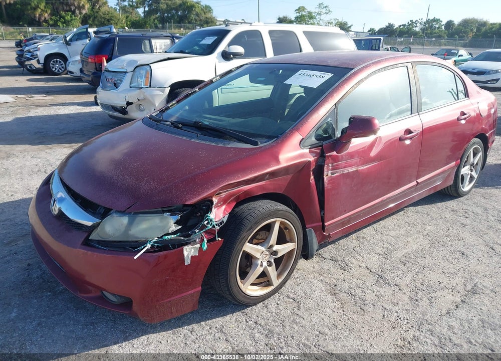 2011 HONDA CIVIC VIN: 19XFA1F5XBE032772