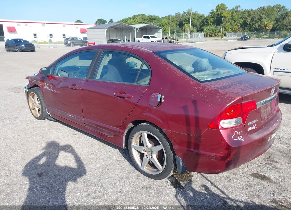 2011 HONDA CIVIC VIN: 19XFA1F5XBE032772
