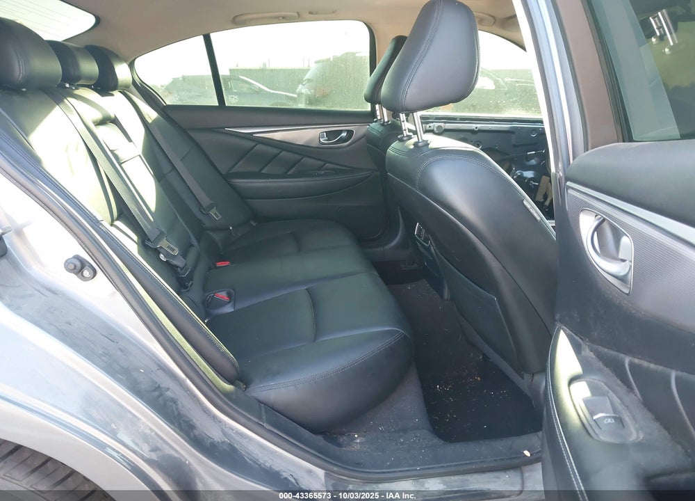 2015 INFINITI Q50 VIN: JN1BV7AR5FM420051