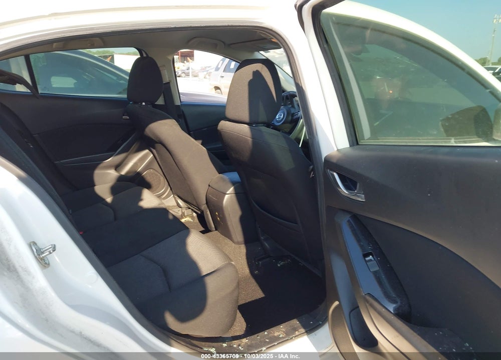 2017 MAZDA 3 SPORT VIN: 3MZBN1U78HM154064