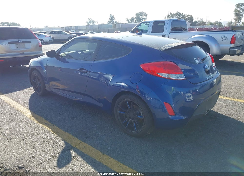 2016 HYUNDAI VELOSTER VIN: KMHTC6AD2GU269821