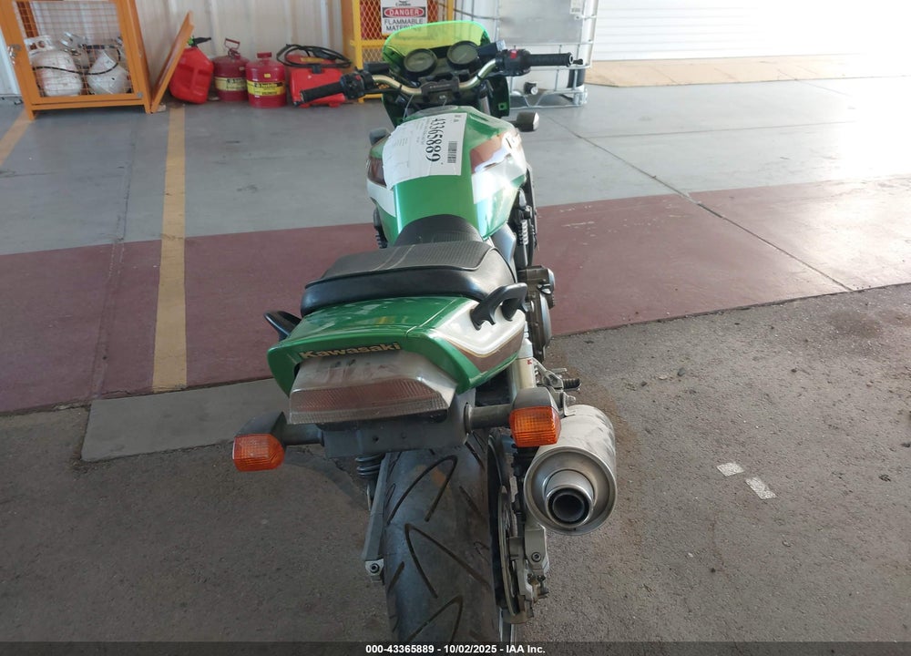 2002 KAWASAKI ZR1200 A VIN: JKAZR9A182A015717