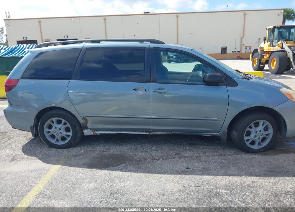 2005 TOYOTA SIENNA LE VIN: 5TDBA23C95S043716