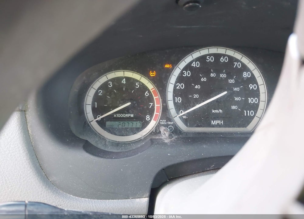 2005 TOYOTA SIENNA LE VIN: 5TDBA23C95S043716