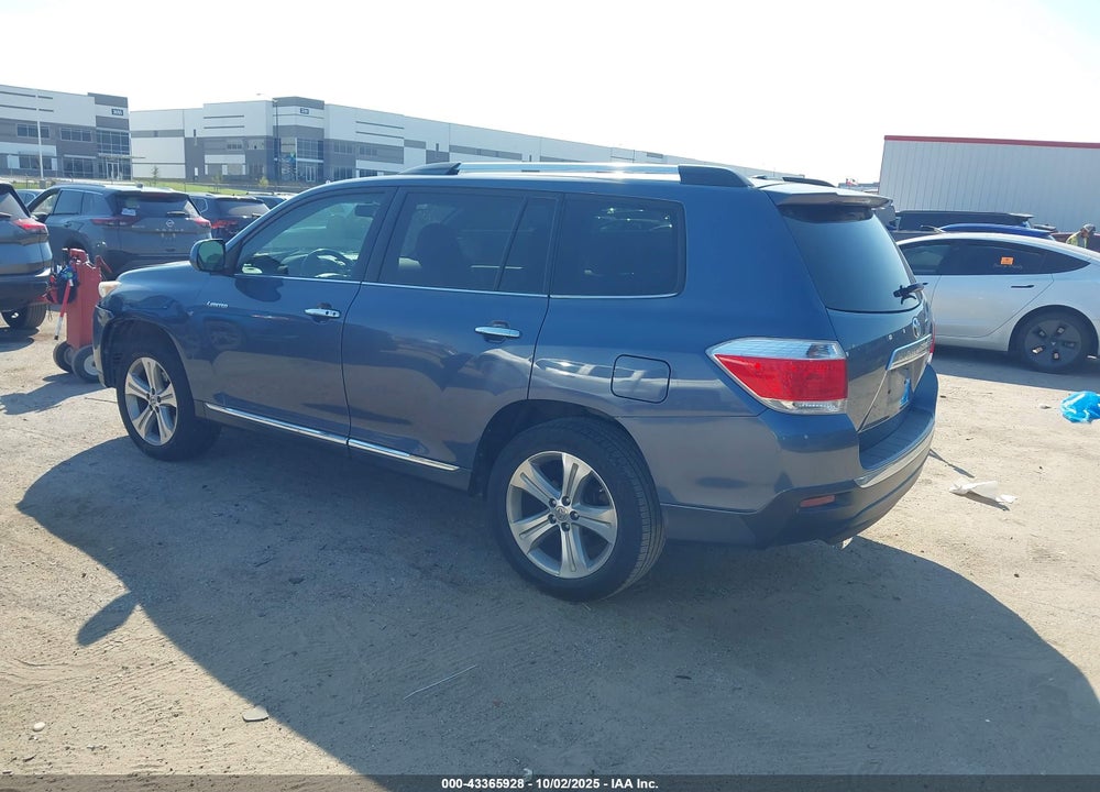 2013 TOYOTA HIGHLANDER LIMITED V6 VIN: 5TDYK3EHXDS111462