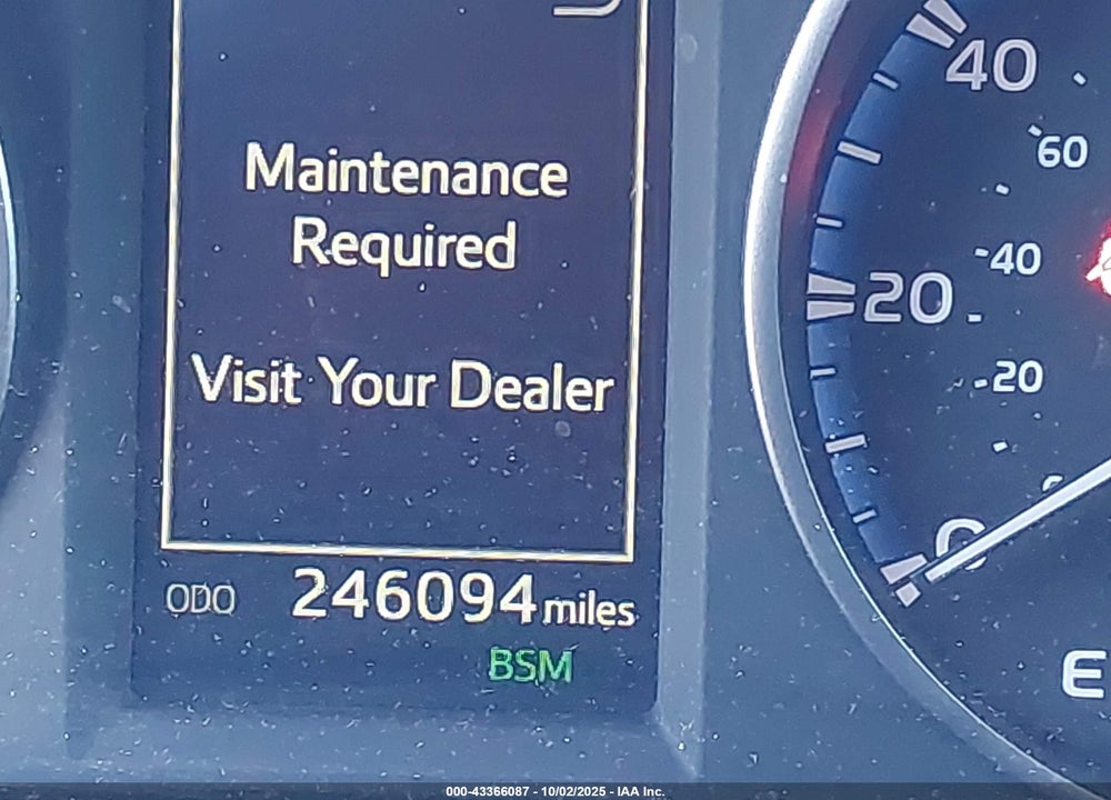 2018 TOYOTA RAV4 VIN: 2T3RFREV3JW809665