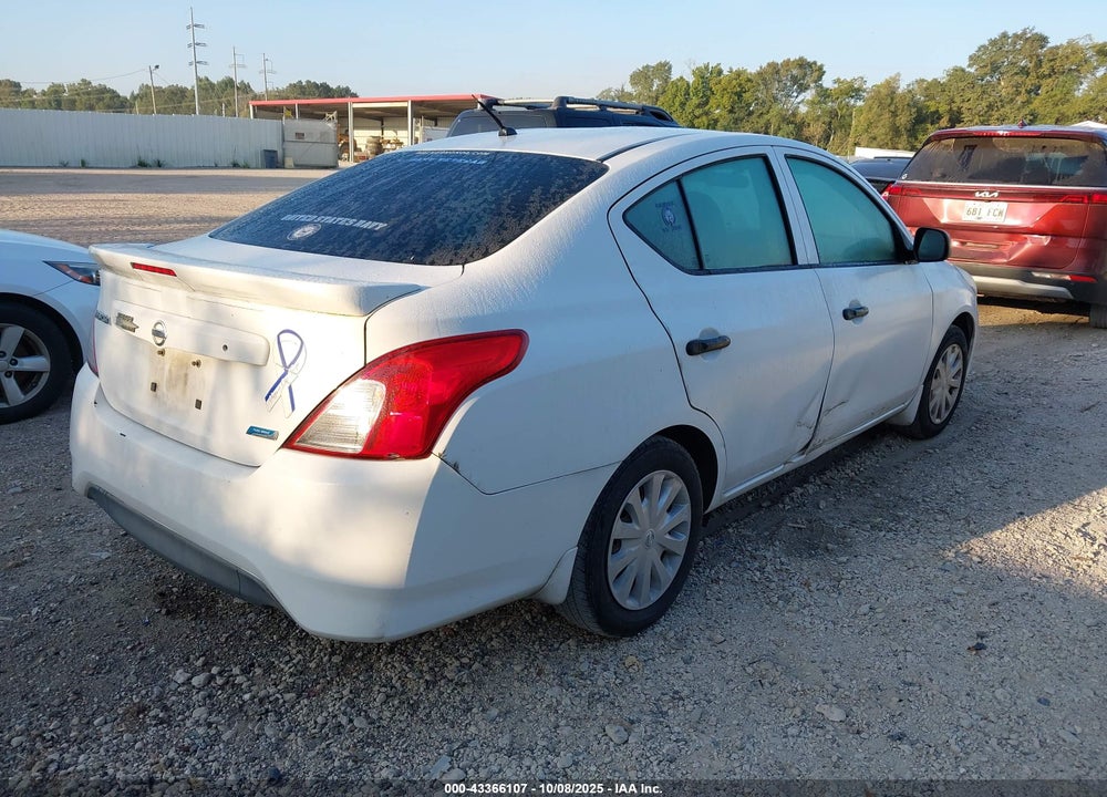 2015 NISSAN VERSA 1.6 S+ VIN: 3N1CN7AP6FL952678