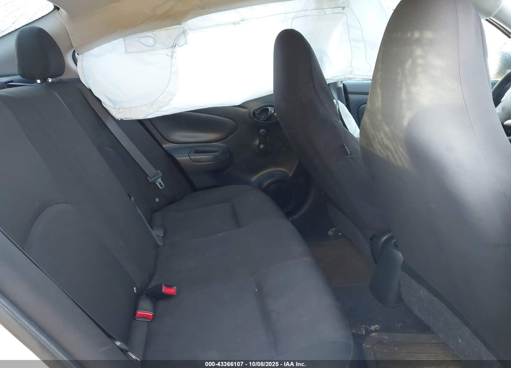 2015 NISSAN VERSA 1.6 S+ VIN: 3N1CN7AP6FL952678
