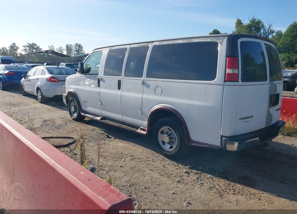 2004 CHEVROLET EXPRESS VIN: 1GAGG25U341215429