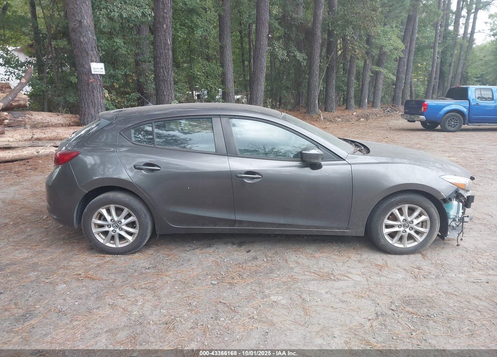 2018 MAZDA 3 SPORT VIN: 3MZBN1K74JM263551