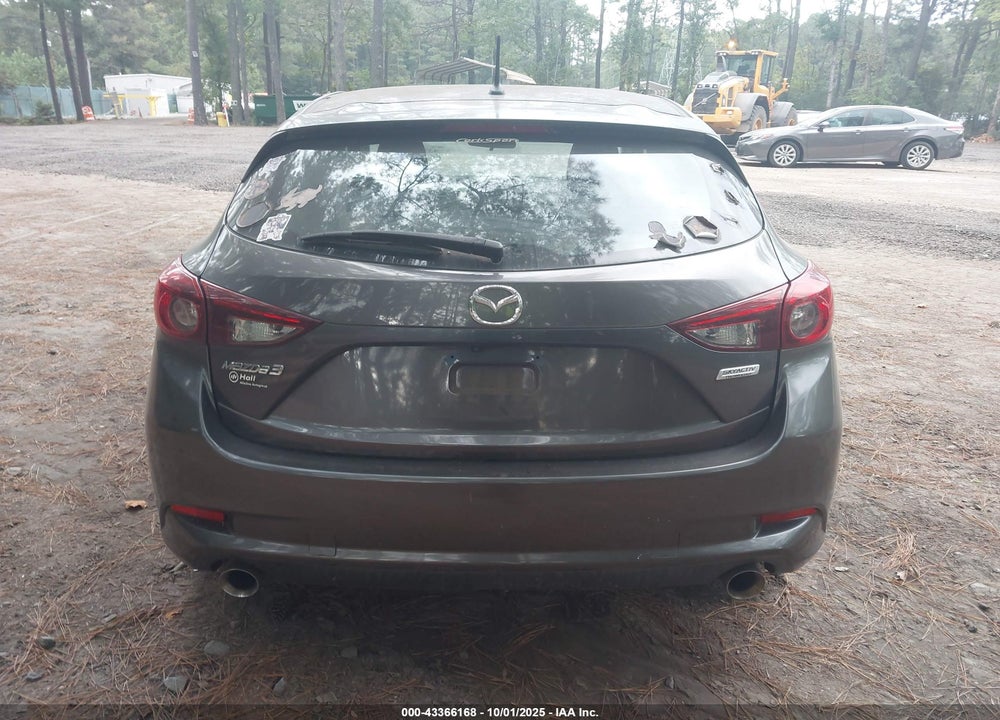 2018 MAZDA 3 SPORT VIN: 3MZBN1K74JM263551