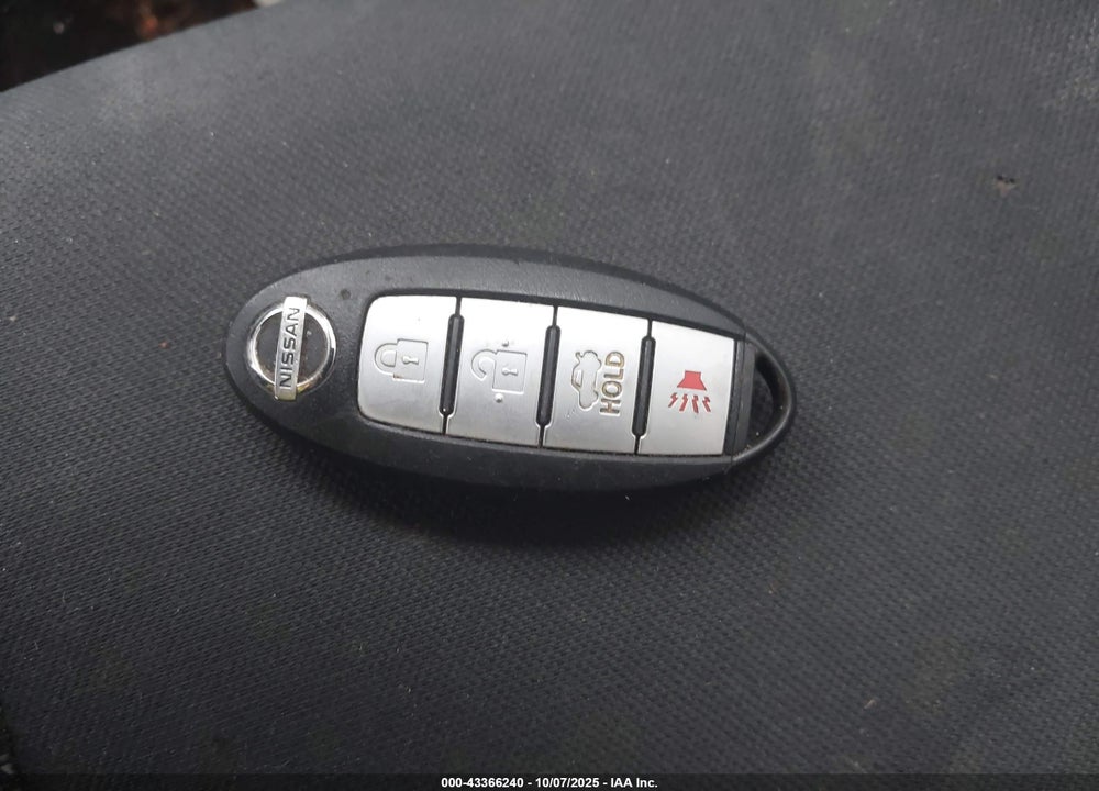 2020 NISSAN VERSA S 5-SPEED MANUAL TRANSMISSION VIN: 3N1CN8BVXLL865722