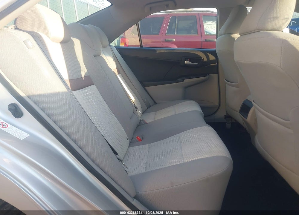 2012 TOYOTA CAMRY LE VIN: 4T1BF1FK8CU004070