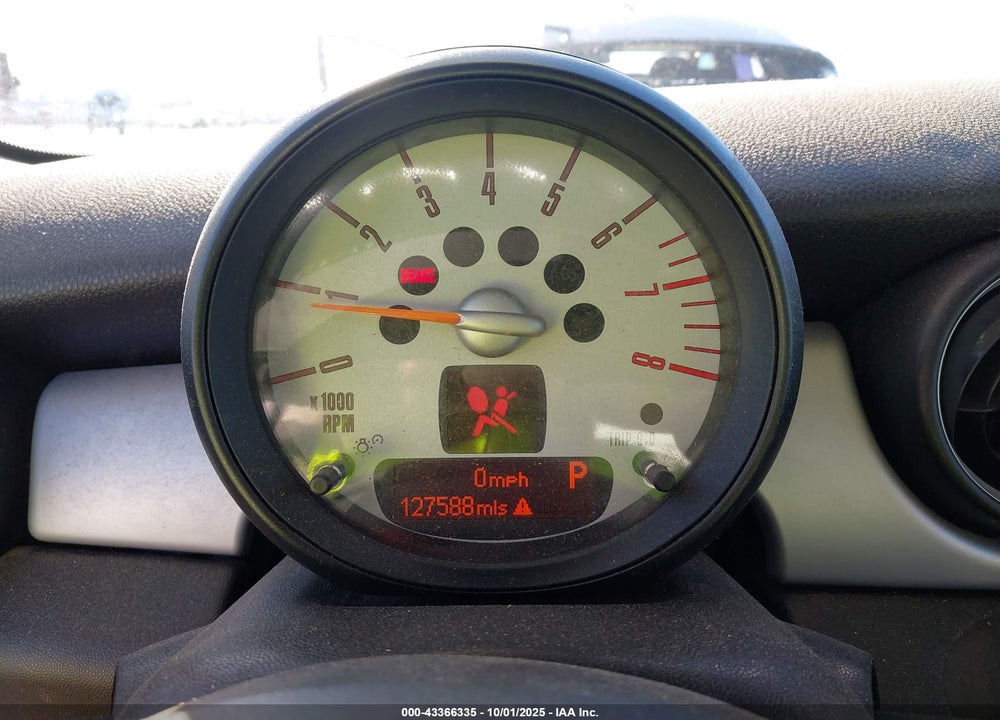 2013 MINI HARDTOP COOPER VIN: WMWSU3C52DT678241