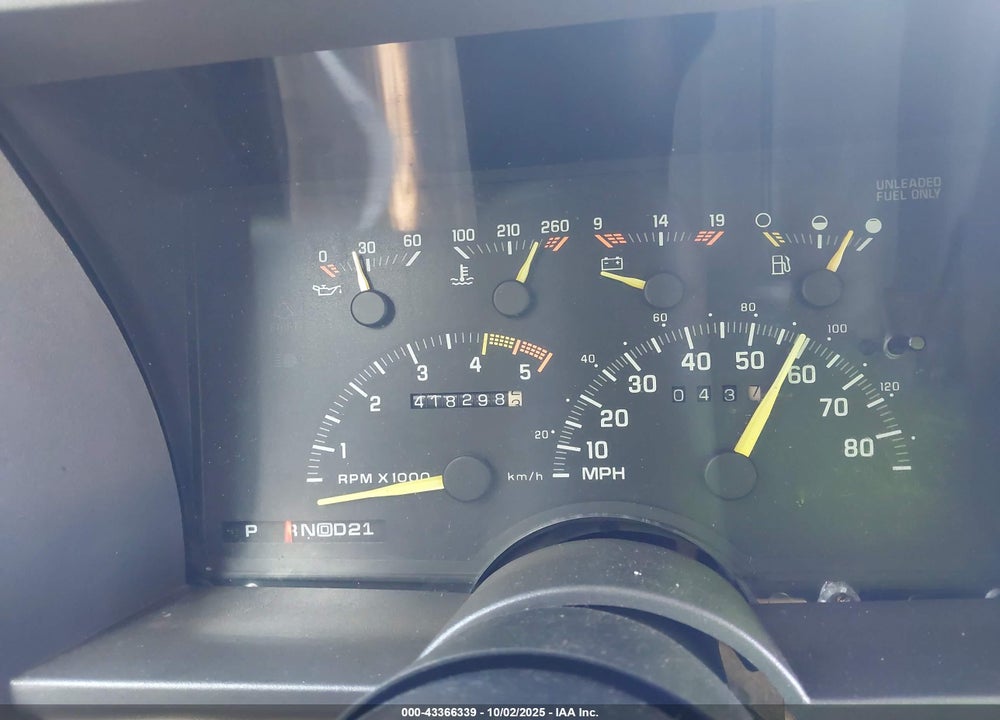 1992 GMC SUBURBAN C1500 VIN: 1GKEC16K5NJ722470