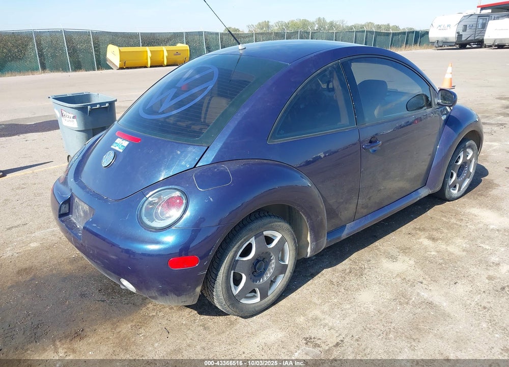 1999 VOLKSWAGEN NEW BEETLE GLS VIN: 3VWCA21C0XM429917