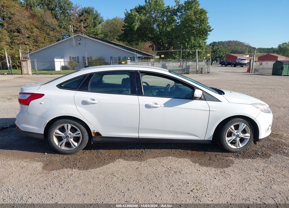 2014 FORD FOCUS VIN: 1FADP3F2XEL252793
