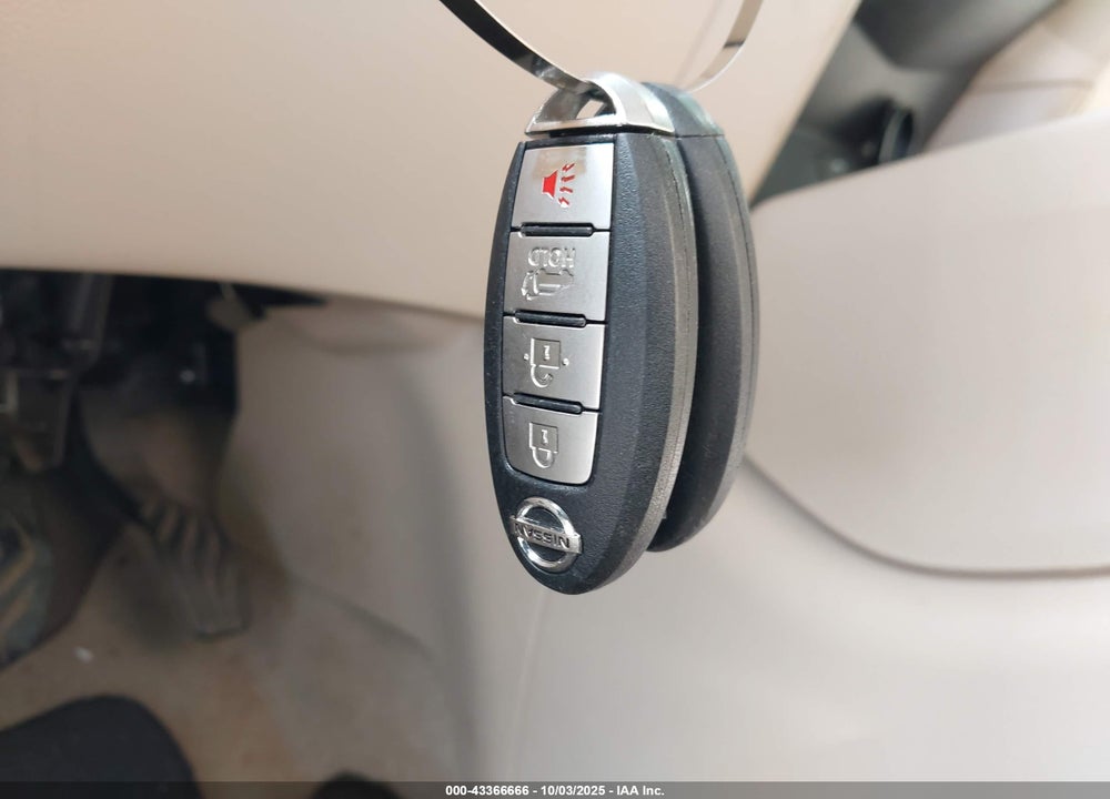 2015 NISSAN ROGUE SV VIN: 5N1AT2ML9FC927562