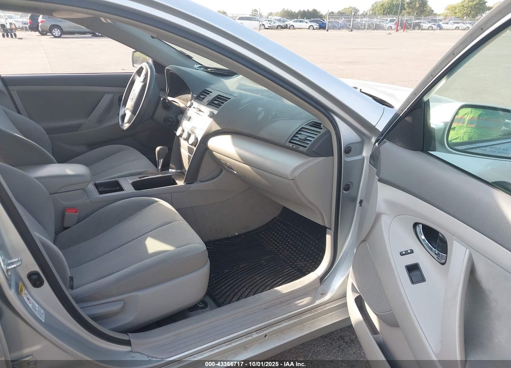 2007 TOYOTA CAMRY LE VIN: 4T1BE46KX7U573528