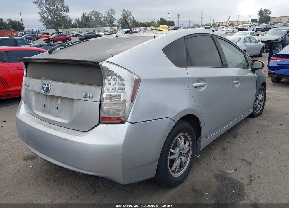 2010 TOYOTA PRIUS VIN: JTDKN3DUXA5015747