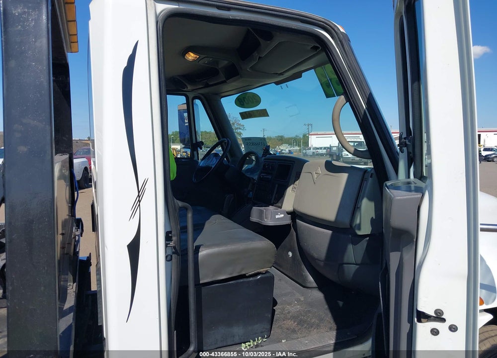 2008 INTERNATIONAL 4000 4300 VIN: 1HTJTSKM08J689005