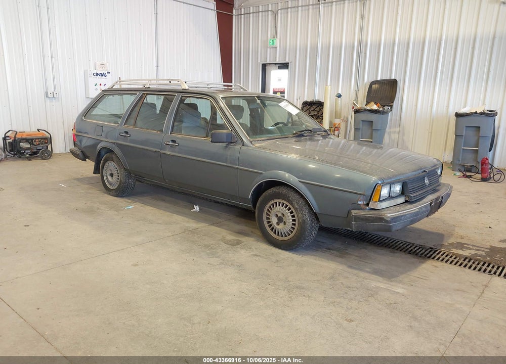 1984 VOLKSWAGEN QUANTUM GL DELUXE VIN: WVWGB0331EE064931