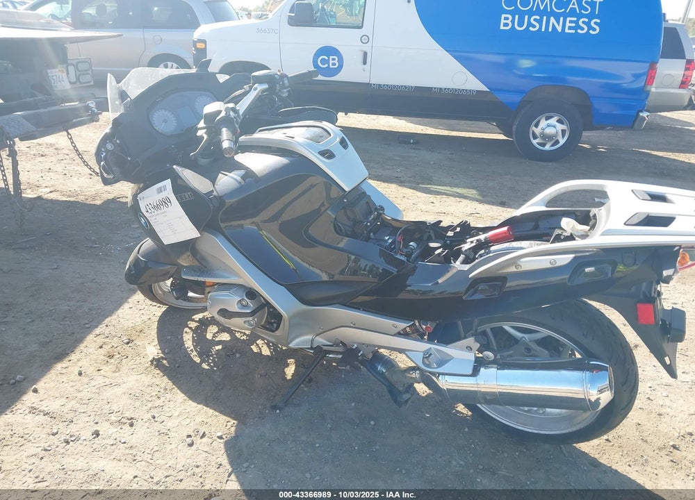 2009 BMW R1200 RT VIN: WB10388089ZT14592