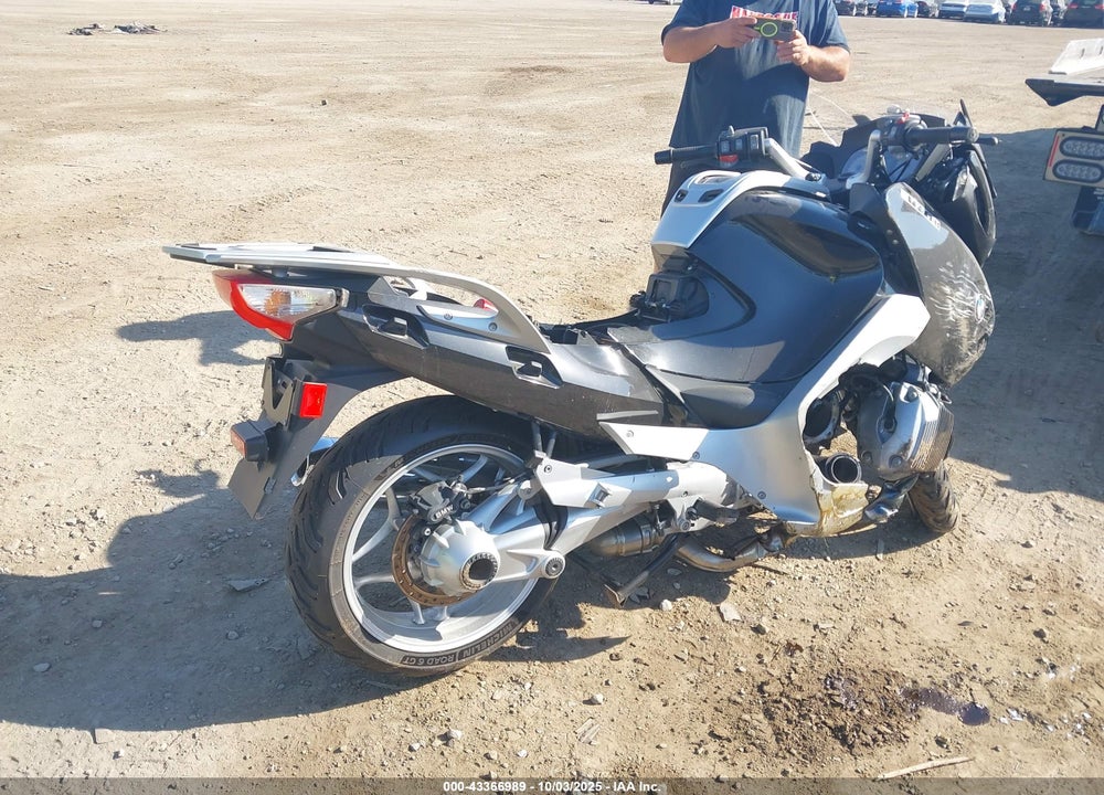 2009 BMW R1200 RT VIN: WB10388089ZT14592